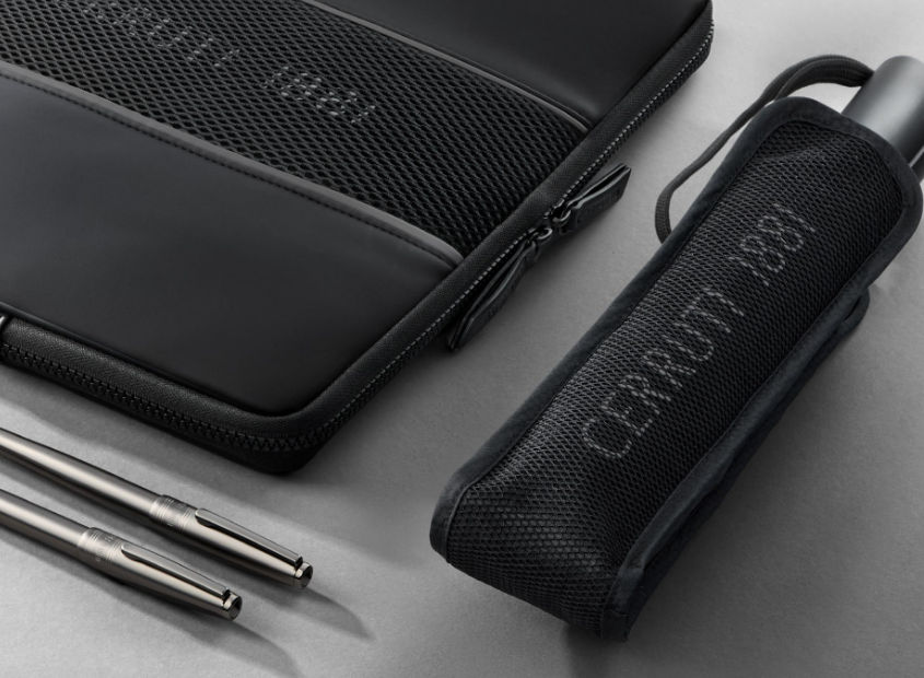 Długopisy, etui i parasolka Cerruti 1881 z kolekcji eleganckich akcesoriów